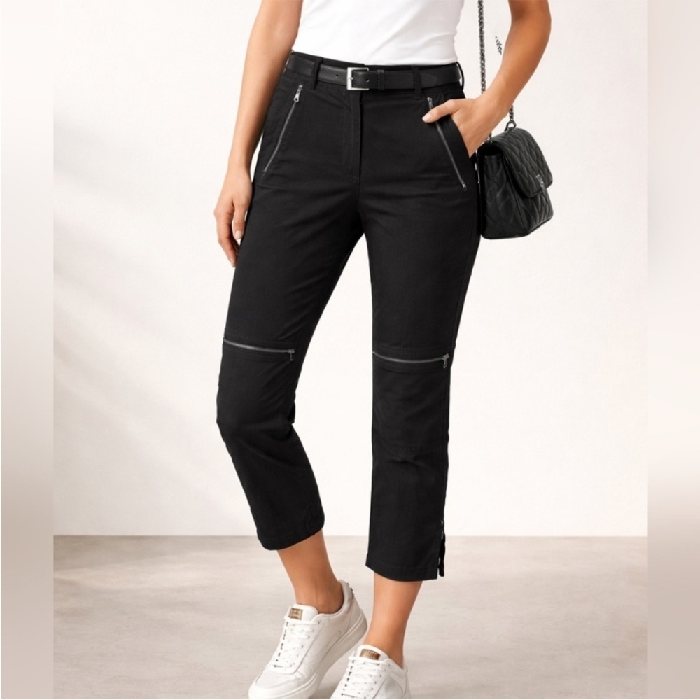 Cambio Black Zip Detail Capri Pants